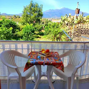 la-casa-del-sole-acireale.sicilyhotelsitaly.net/